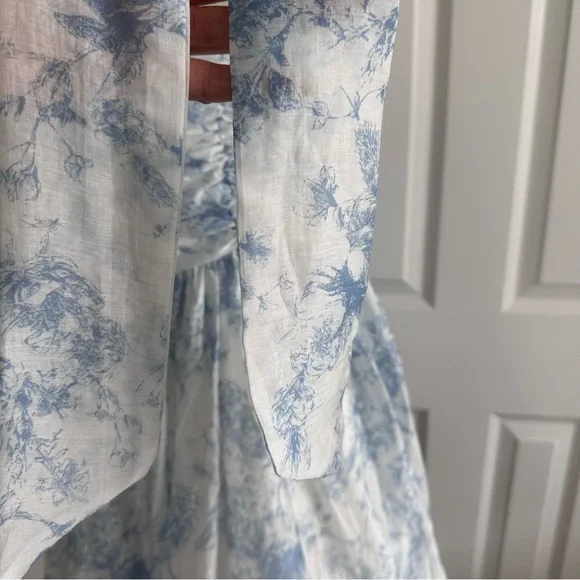 Petal and Pup Blue White Floral Coquette Lite Fabric Summer Dress Size M - Picture 11 of 16
